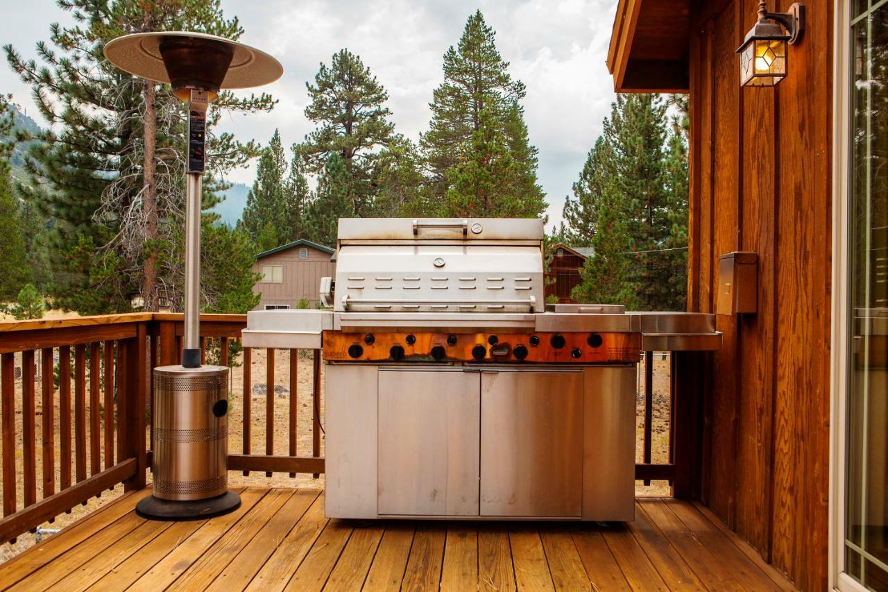5-Star Luxury Tahoe Cabin! Great Location! Pool Table!Darts! Poker! Ping Pong! Games! South Lake Tahoe Ngoại thất bức ảnh