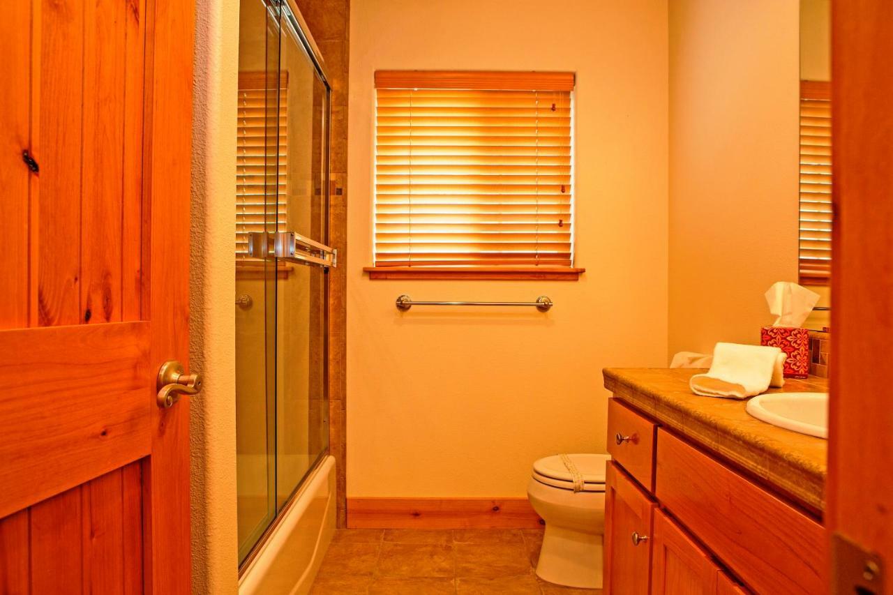 5-Star Luxury Tahoe Cabin! Great Location! Pool Table!Darts! Poker! Ping Pong! Games! South Lake Tahoe Ngoại thất bức ảnh